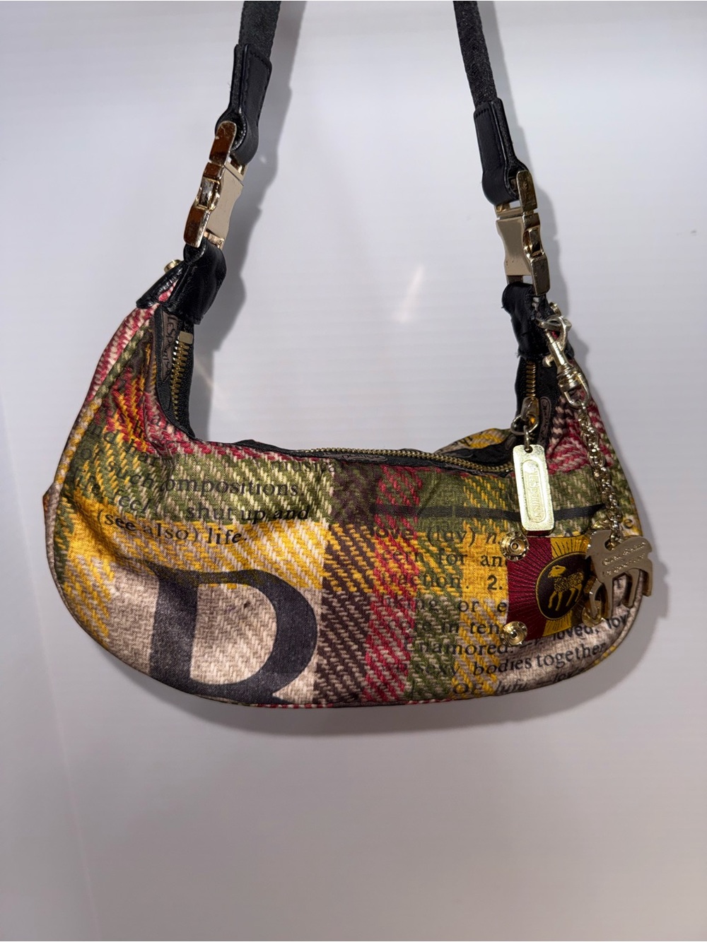 Y2K Gwen Stefani L.A.M.B. x LeSportsac Hella
Hobo bag